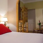 Manoir De La Malartrie *