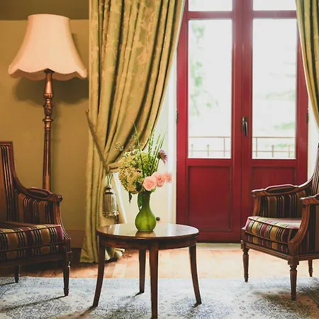 Manoir De La Malartrie Couette-café 3*